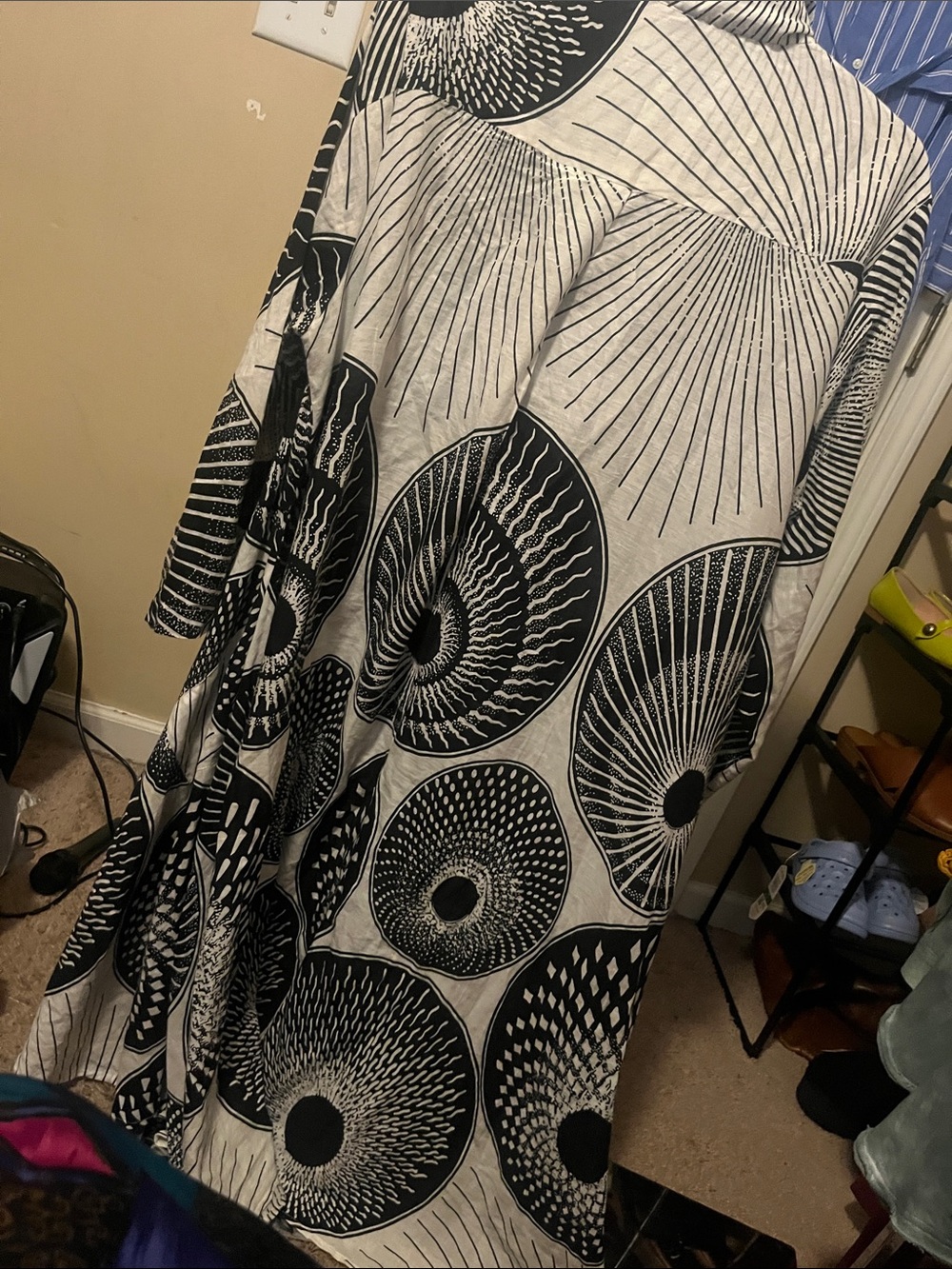 Black & White Graphic Button-Front Tunic Top - Picture 5 of 5